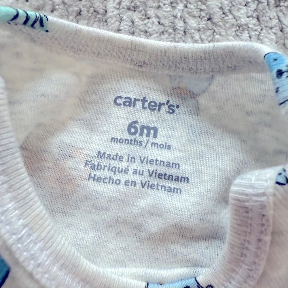 Carter’s 6M Long Sleeve Dog Print Bodysuit 100%‎ Cotton Puppy Whimsical Cute